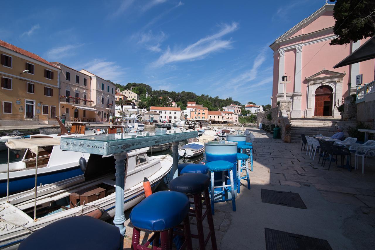 Bed&Breakfast Saturn Lussingrande Esterno foto